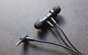 Mi-dual-driver-Earphones