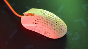 best-light­weight-mouse-for-gaming-dasf3f12gf